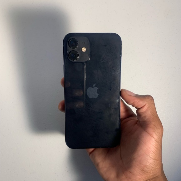 iPhone 12